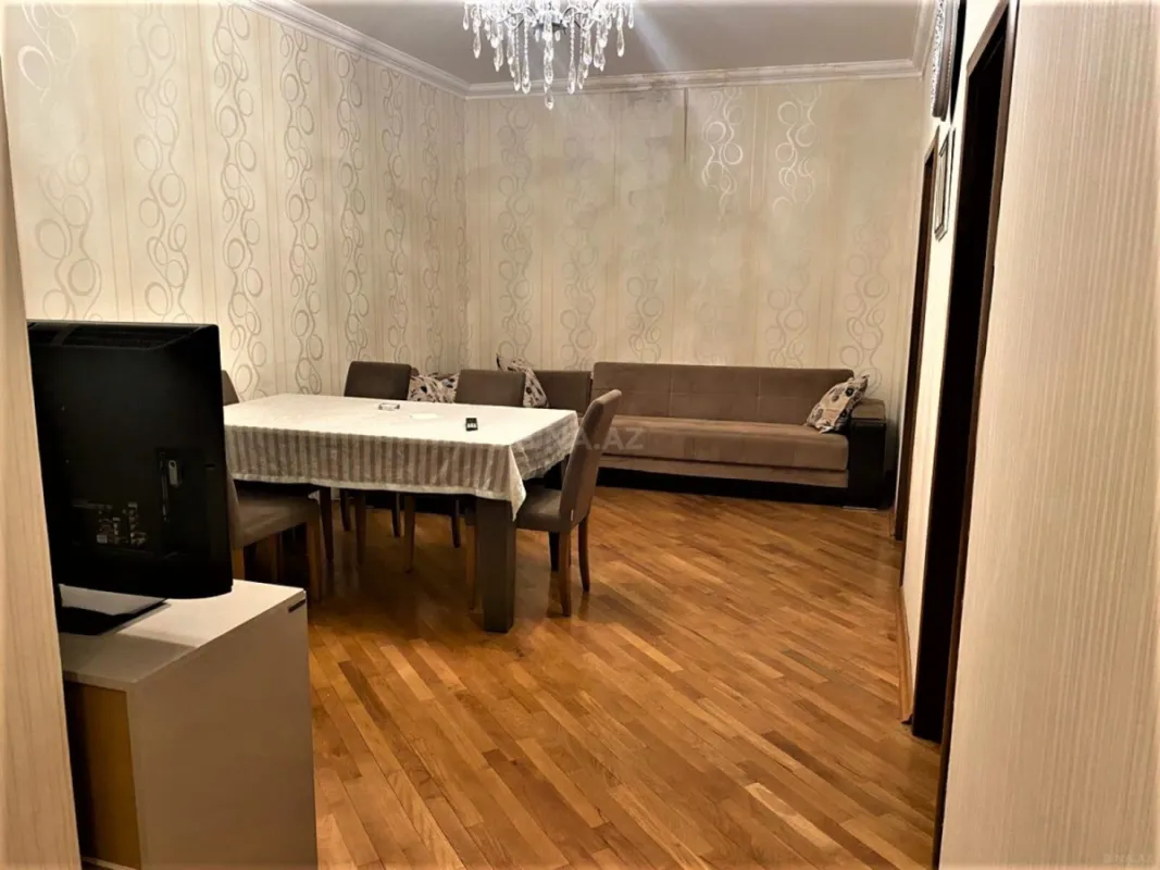 Satılır 3 otaqlı mənzil 94 m²