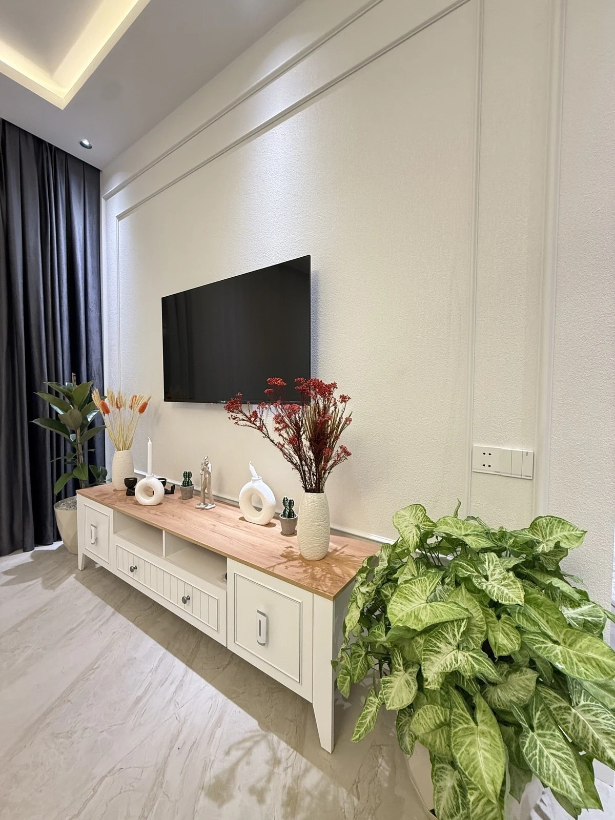 Satılır 5 otaqlı həyət evi 220 m²
