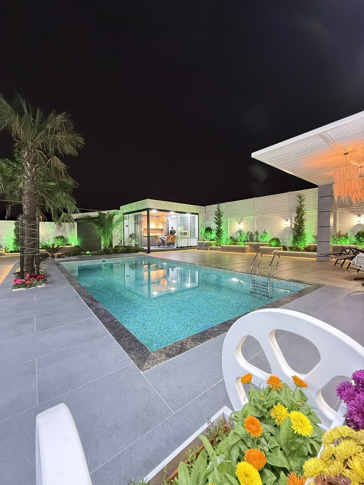 Satılır 5 otaqlı həyət evi 220 m²