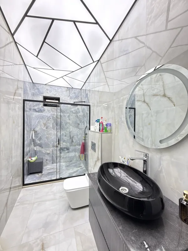 Satılır 4 otaqlı həyət evi 250 m²