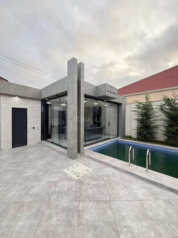 Satılır 4 otaqlı həyət evi 250 m²