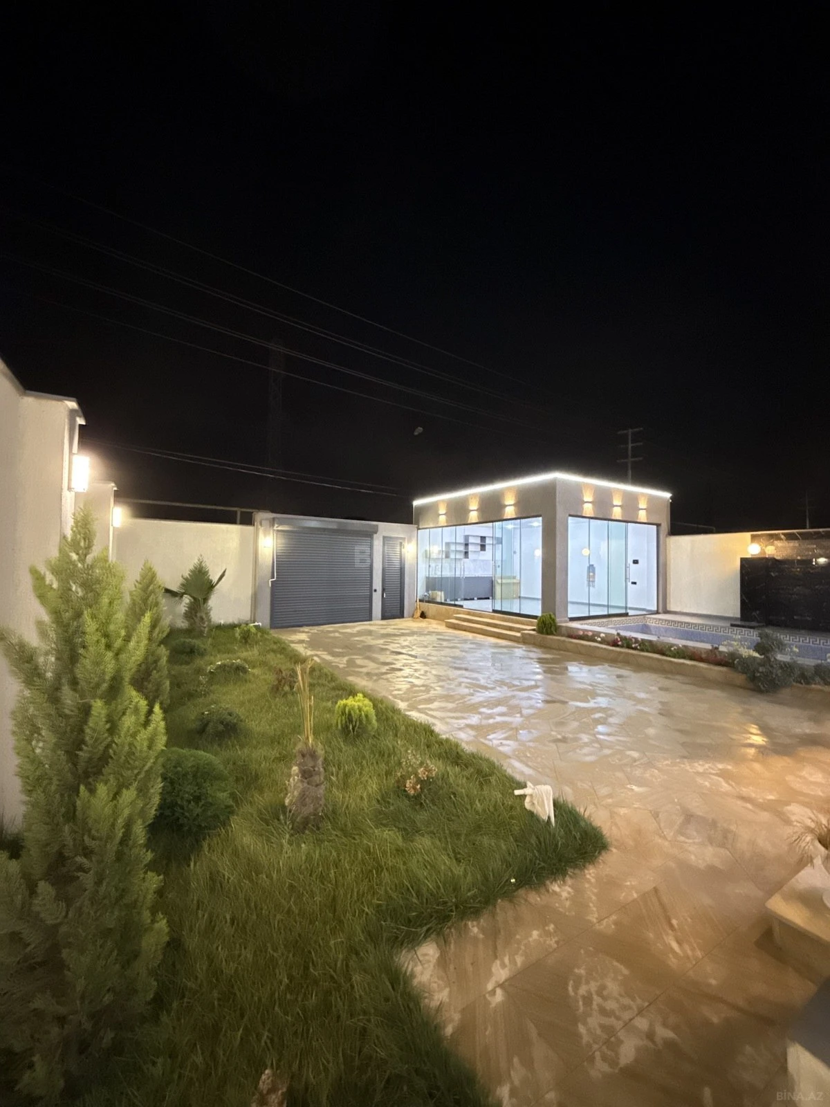 Satılır 4 otaqlı həyət evi 160 m²