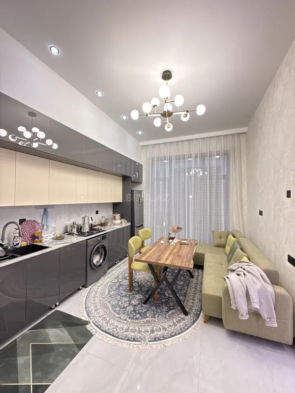Satılır 4 otaqlı həyət evi 160 m²