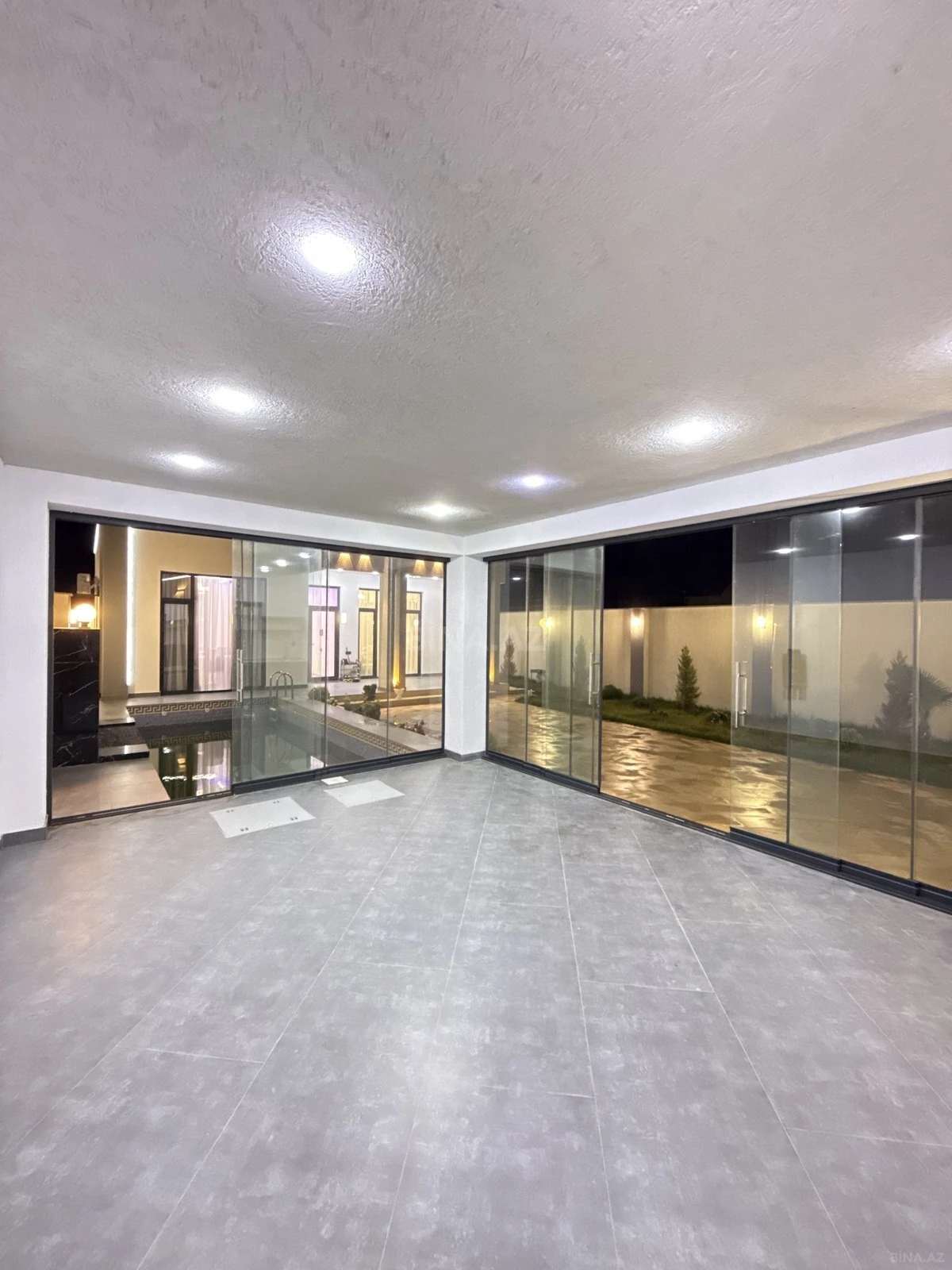 Satılır 4 otaqlı həyət evi 160 m²