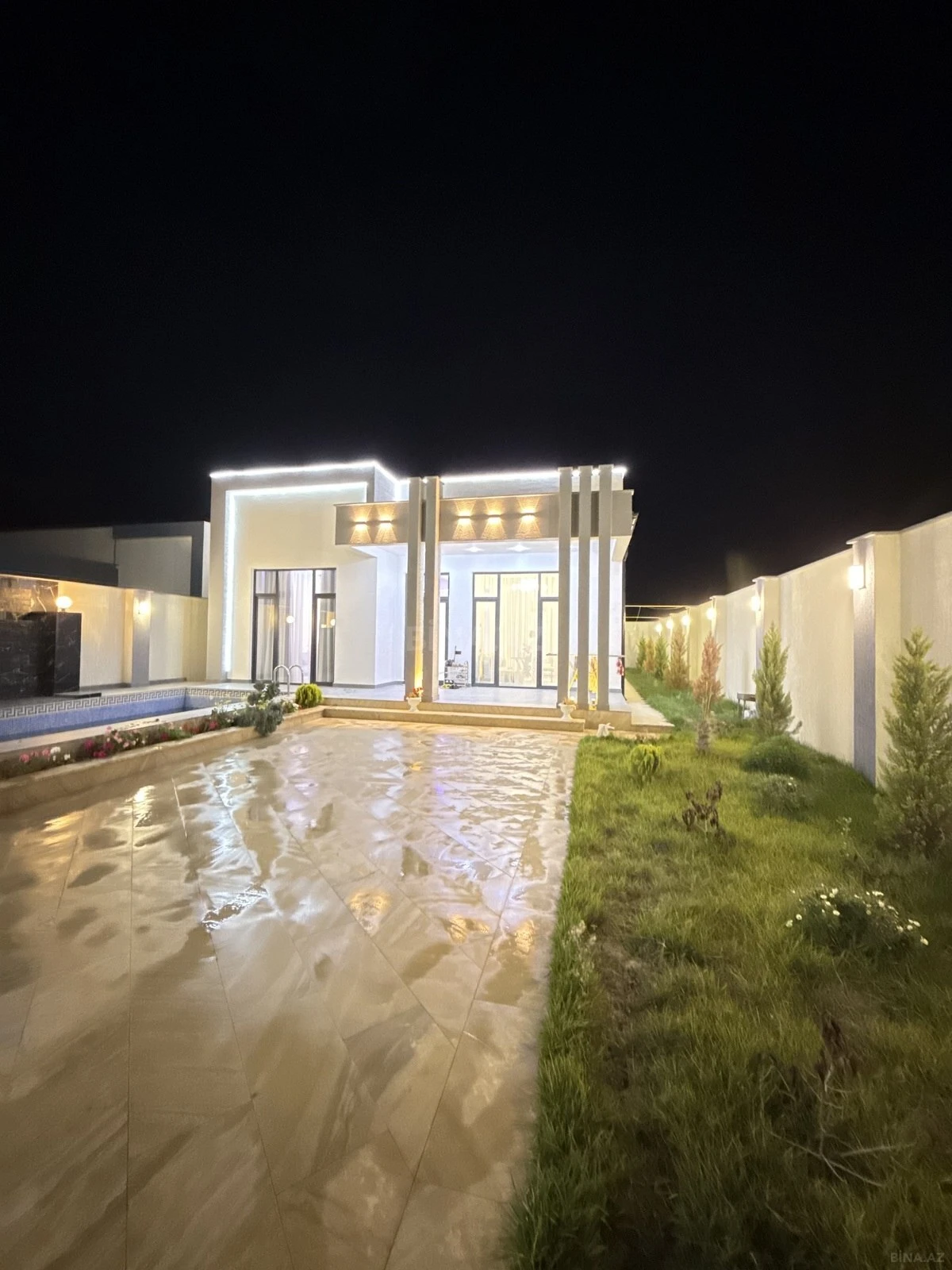 Satılır 4 otaqlı həyət evi 160 m²