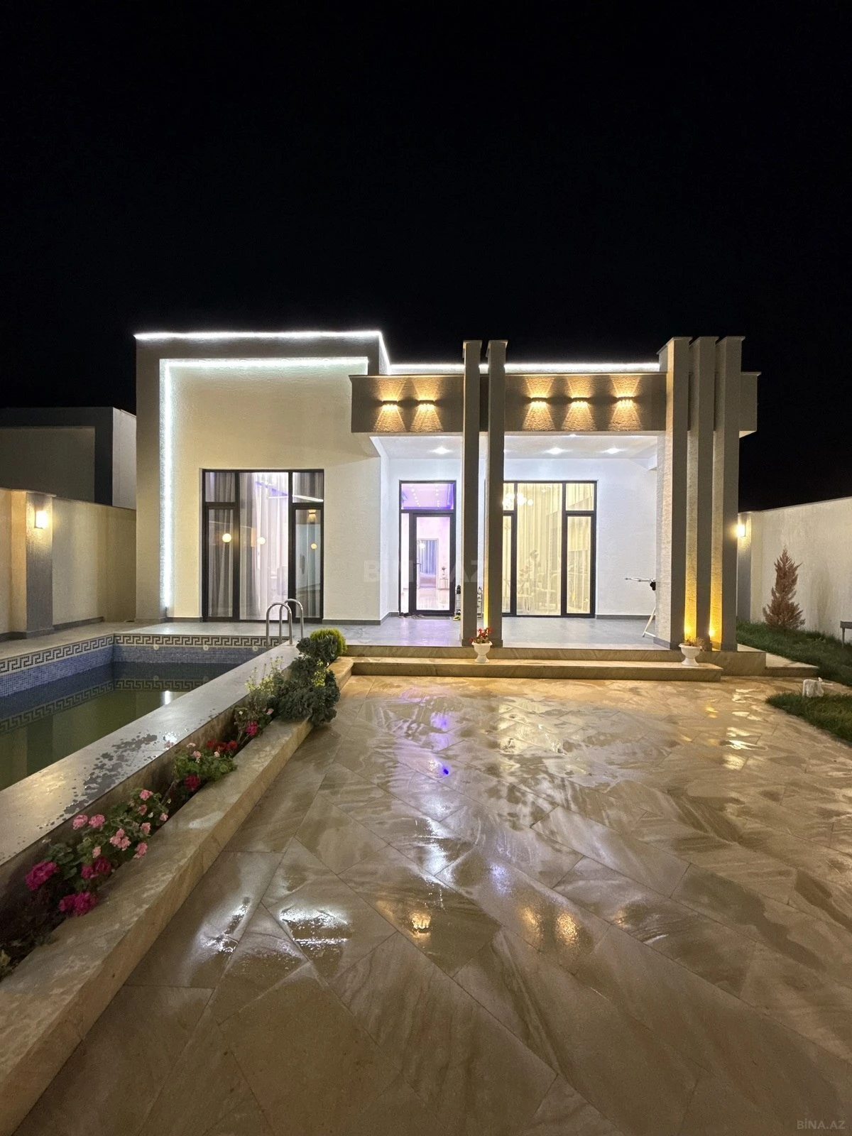 Satılır 4 otaqlı həyət evi 160 m²