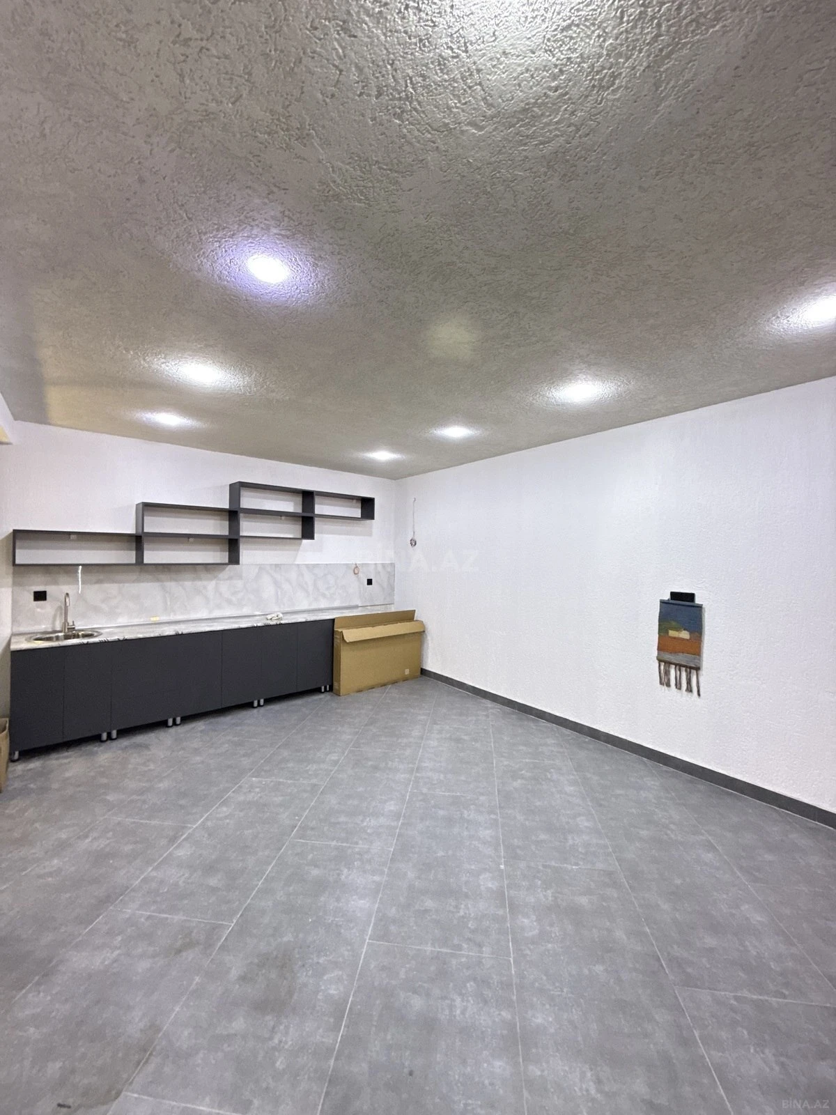 Satılır 4 otaqlı həyət evi 160 m²