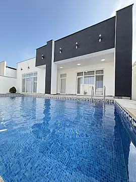 Satılır 4 otaqlı həyət evi 150 m²