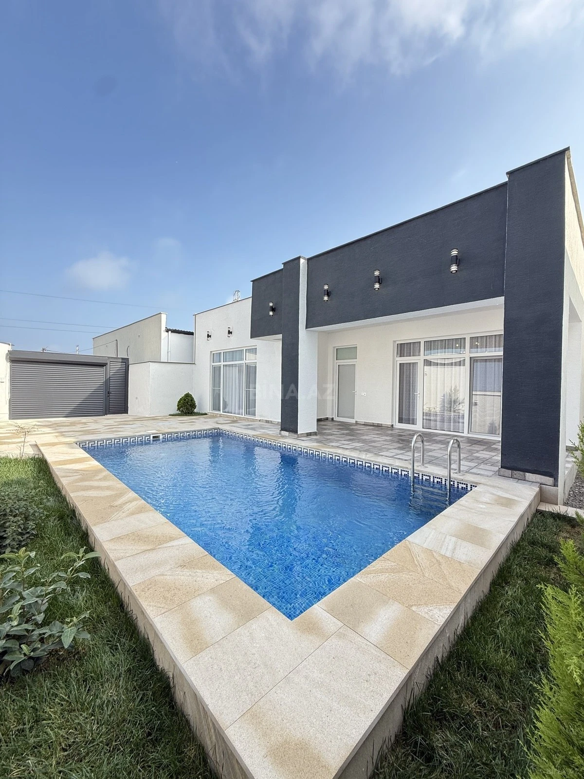 Satılır 4 otaqlı həyət evi 150 m²