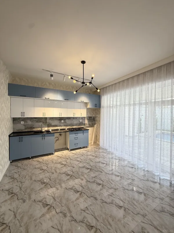 Satılır 4 otaqlı həyət evi 150 m²