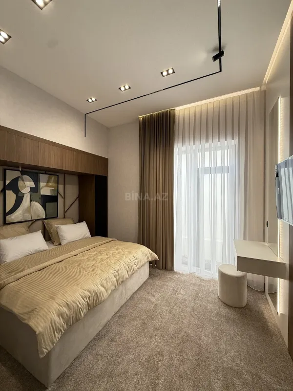 Satılır 5 otaqlı həyət evi 260 m²