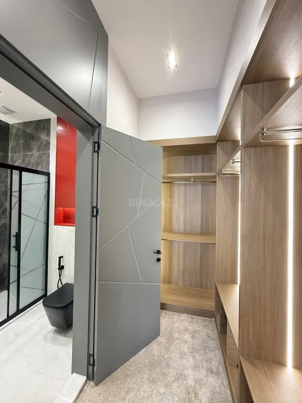 Satılır 5 otaqlı həyət evi 260 m²
