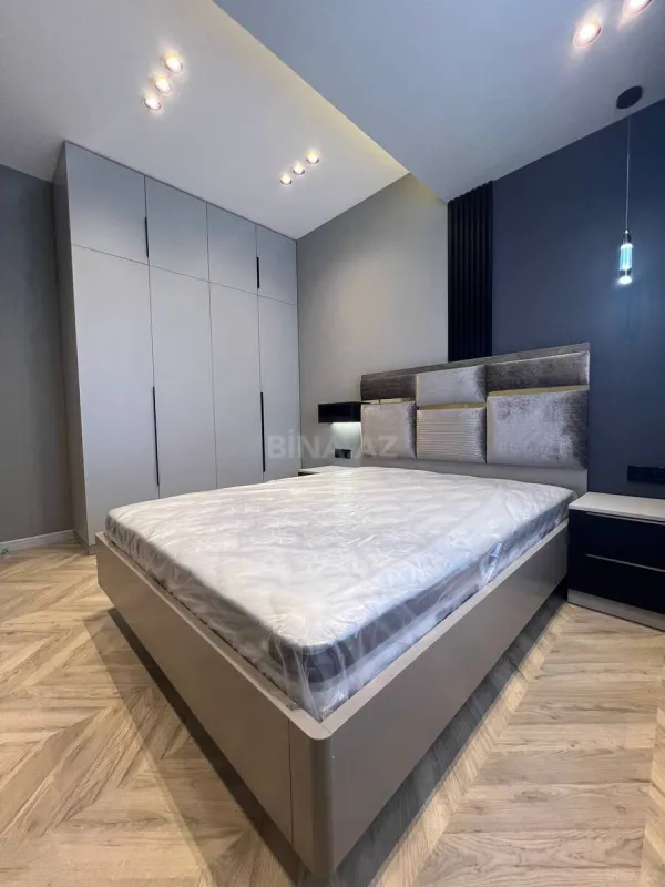 Kirayə verilir 2 otaqlı mənzil 82 m²