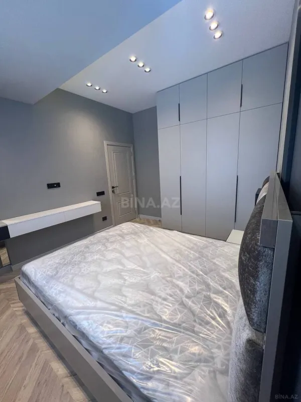 Kirayə verilir 2 otaqlı mənzil 82 m²