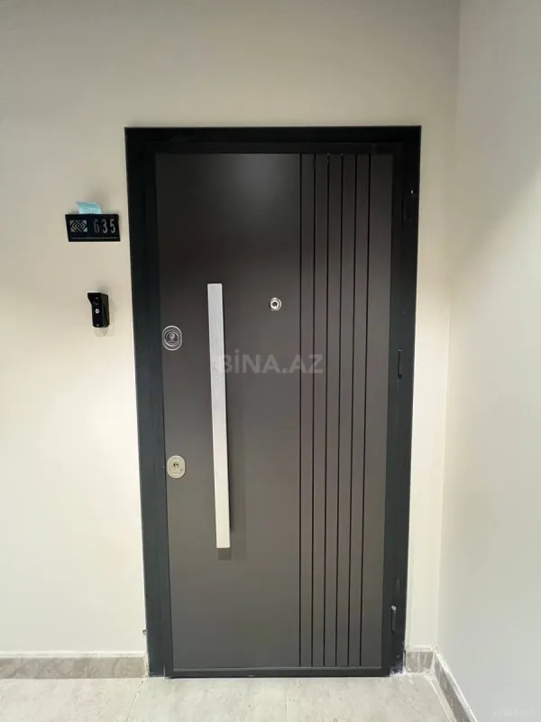 Kirayə verilir 2 otaqlı mənzil 82 m²