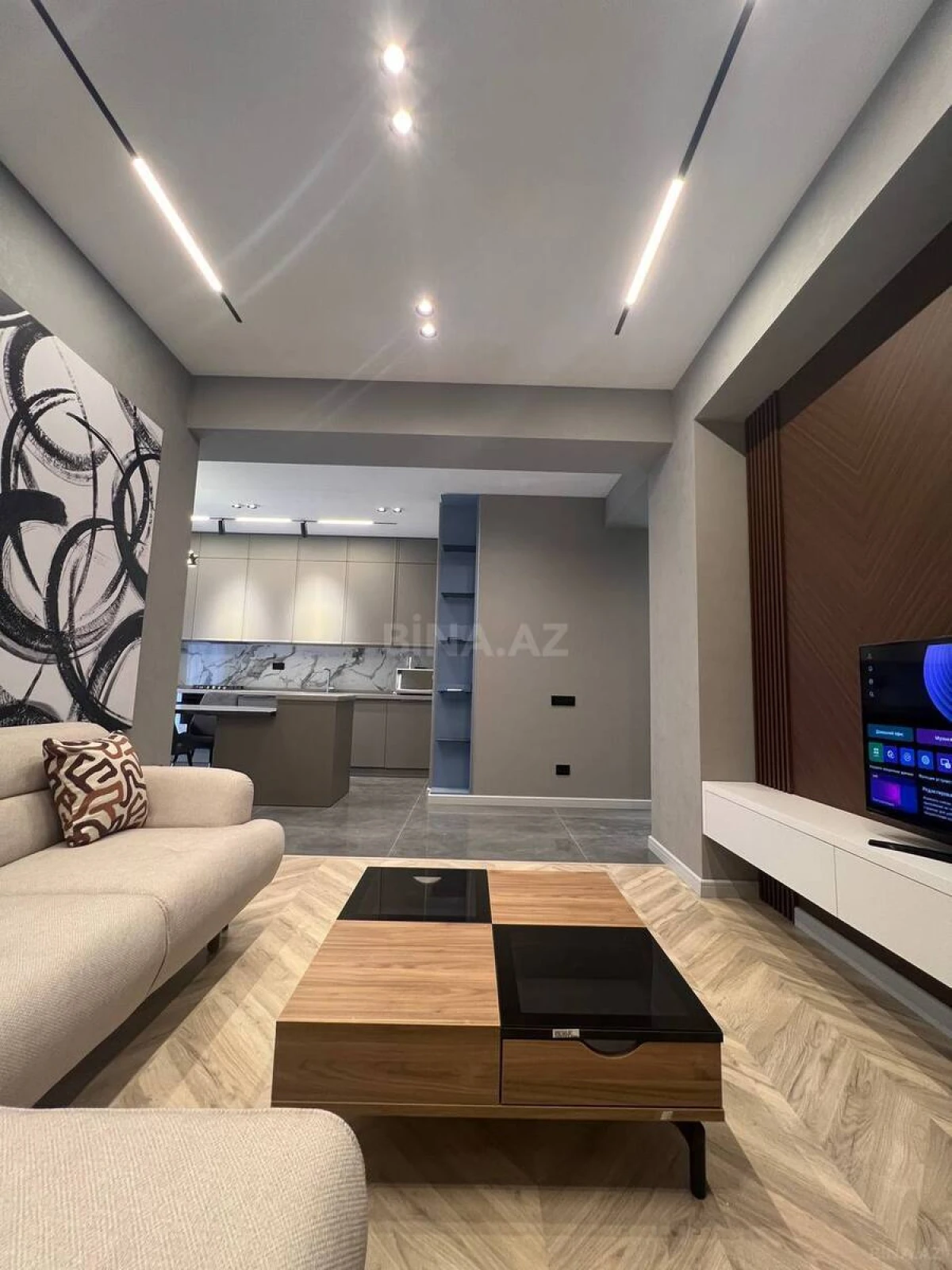 Kirayə verilir 2 otaqlı mənzil 82 m²