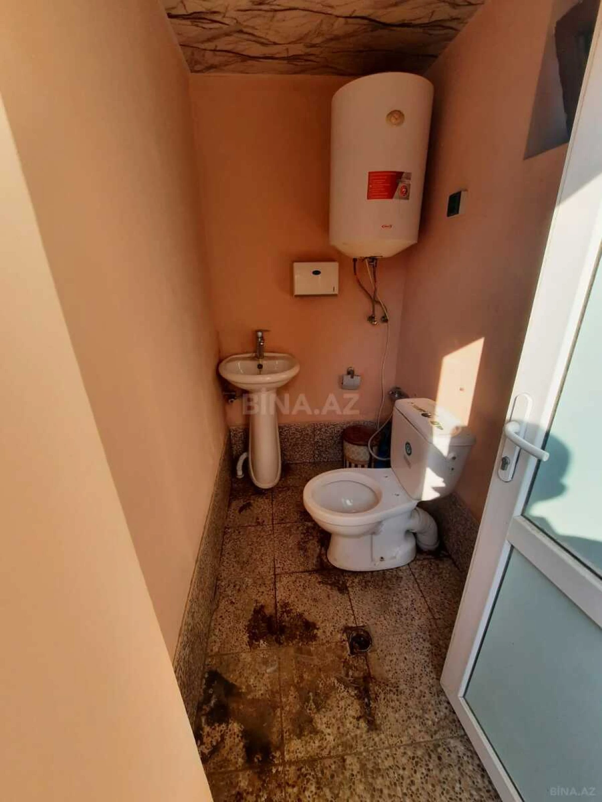 Satılır 3 otaqlı həyət evi 100 m²