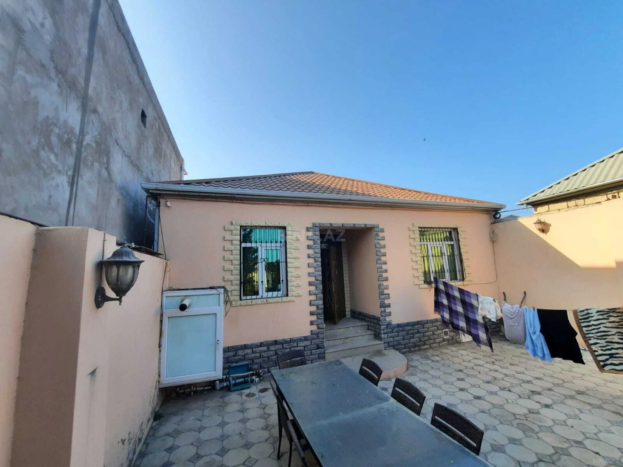 Satılır 3 otaqlı həyət evi 100 m²