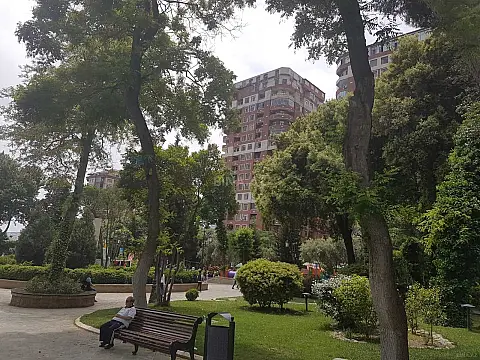 Satılır 3 otaqlı mənzil 166 m² — Bakı, Nizami 3 otaq 166.00 m²