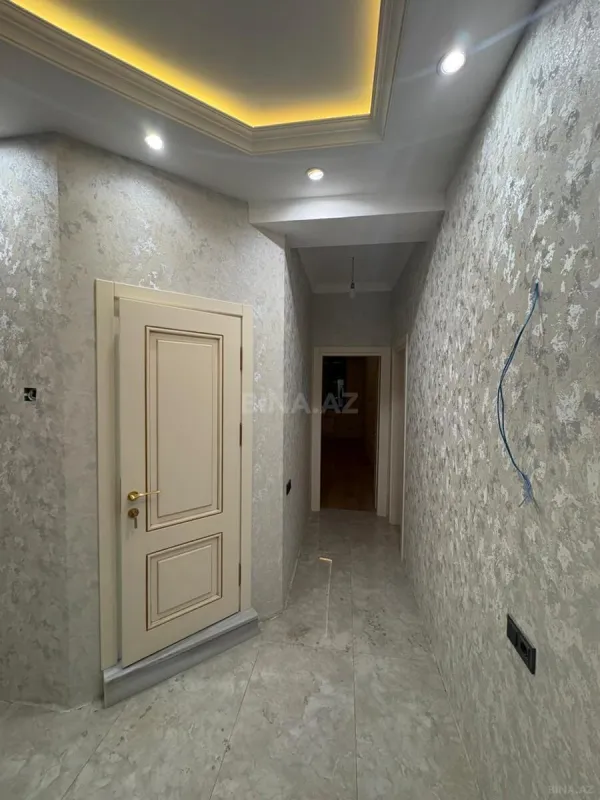 Satılır 2 otaqlı mənzil 75 m²
