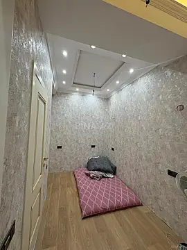 Satılır 2 otaqlı mənzil 75 m²