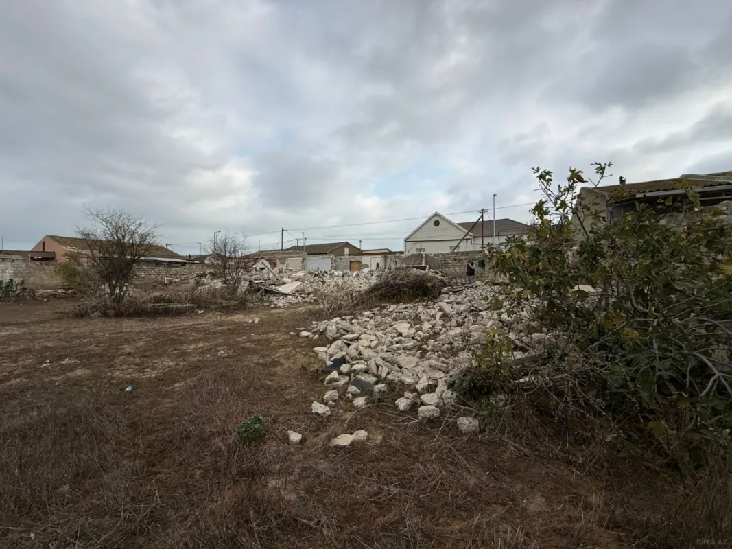 Satılır torpaq sahəsi 4 m²