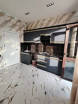 Satılır 2 otaqlı mənzil 82 m²