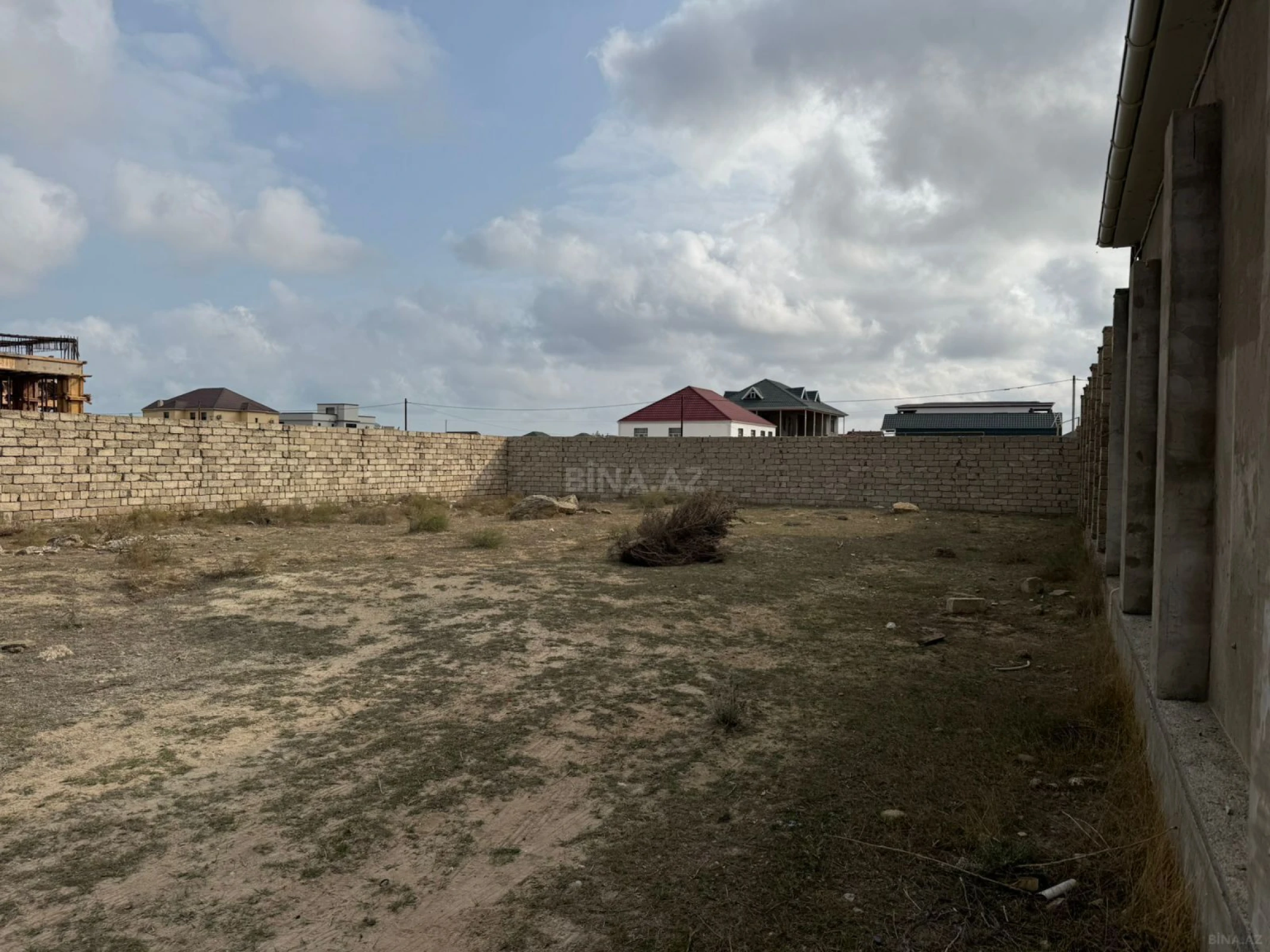 Satılır torpaq sahəsi 6 m²