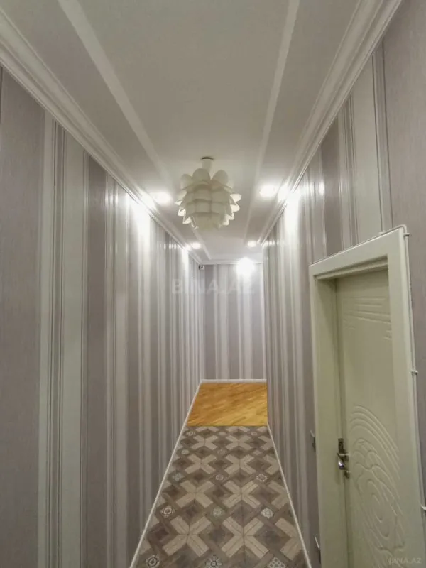 Satılır 4 otaqlı mənzil 157.6 m²