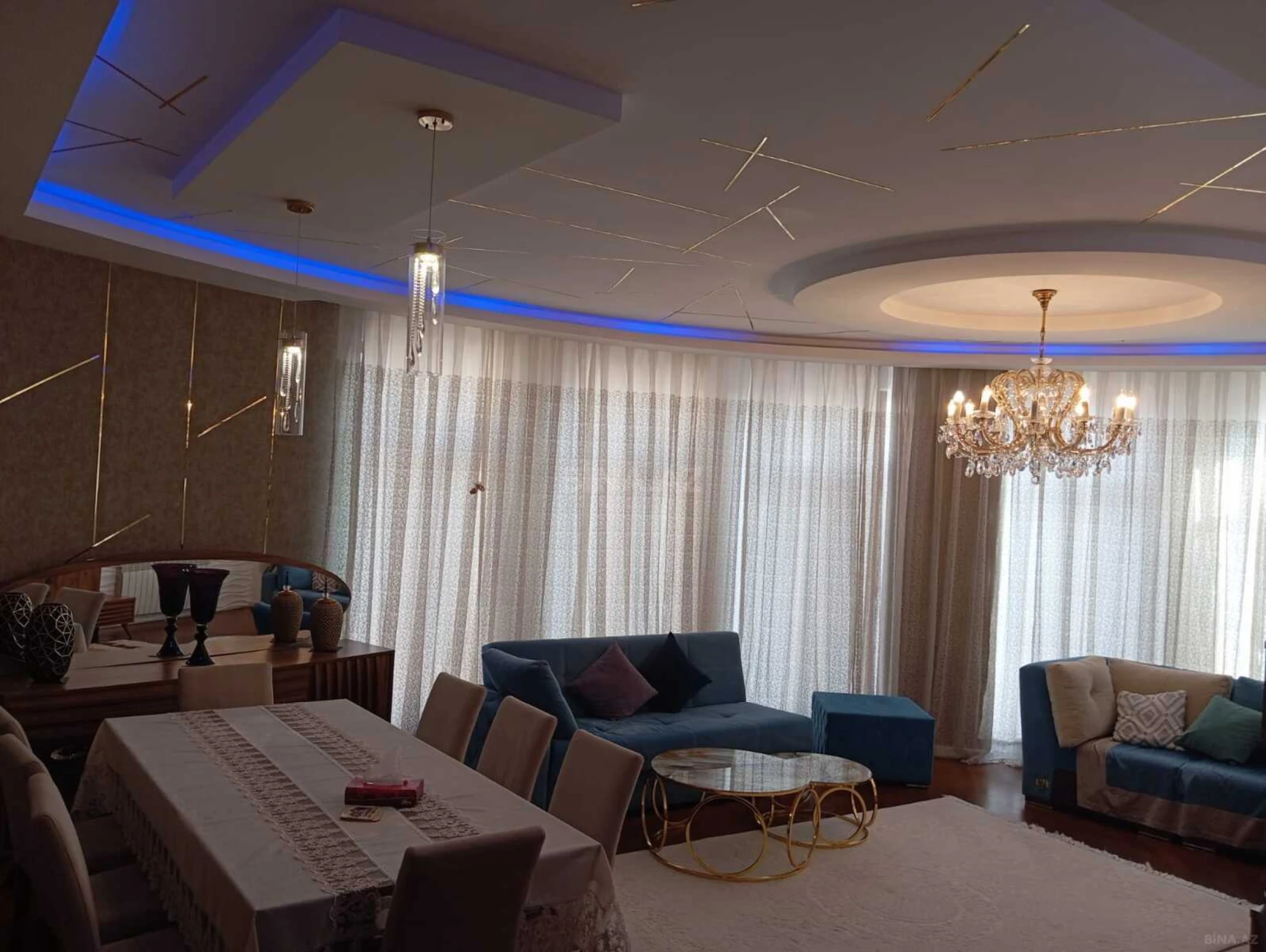 Satılır 4 otaqlı mənzil 157.6 m²