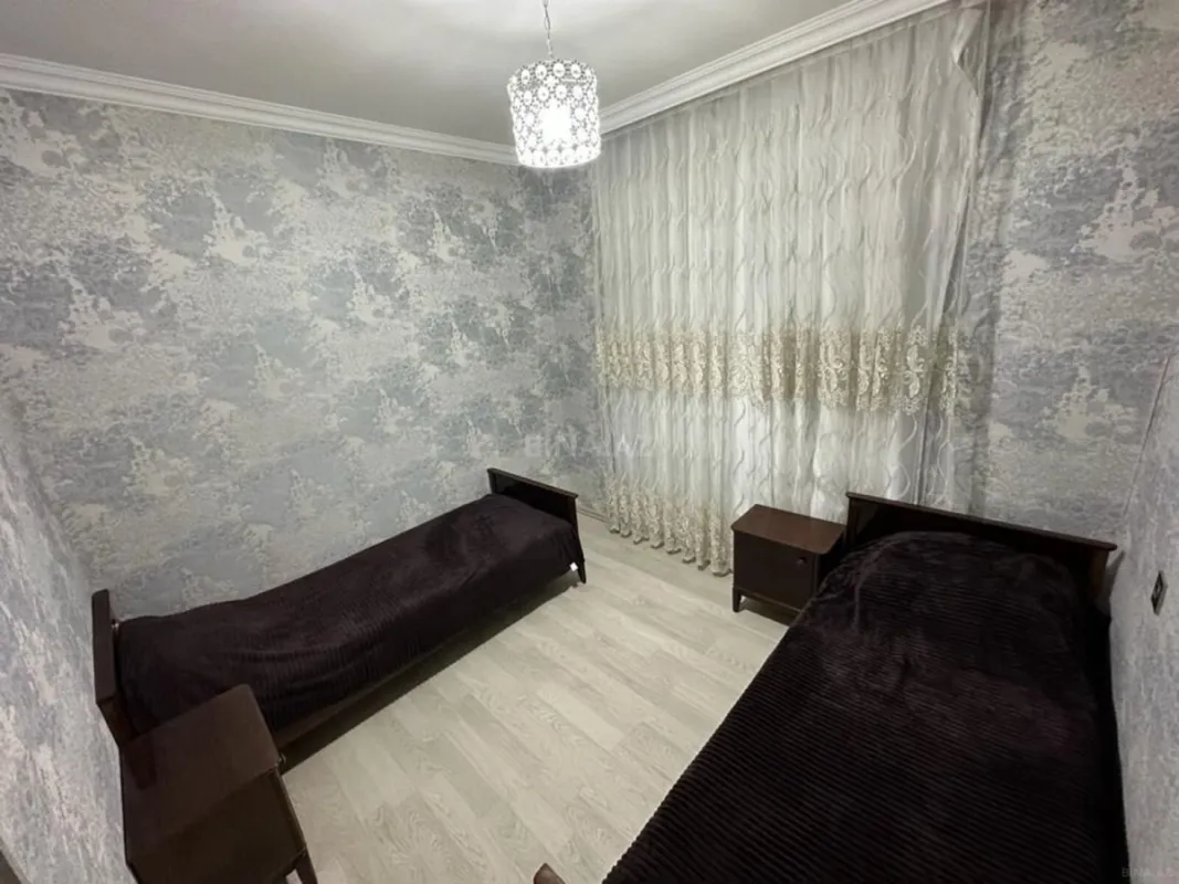 Satılır 3 otaqlı mənzil 97 m²