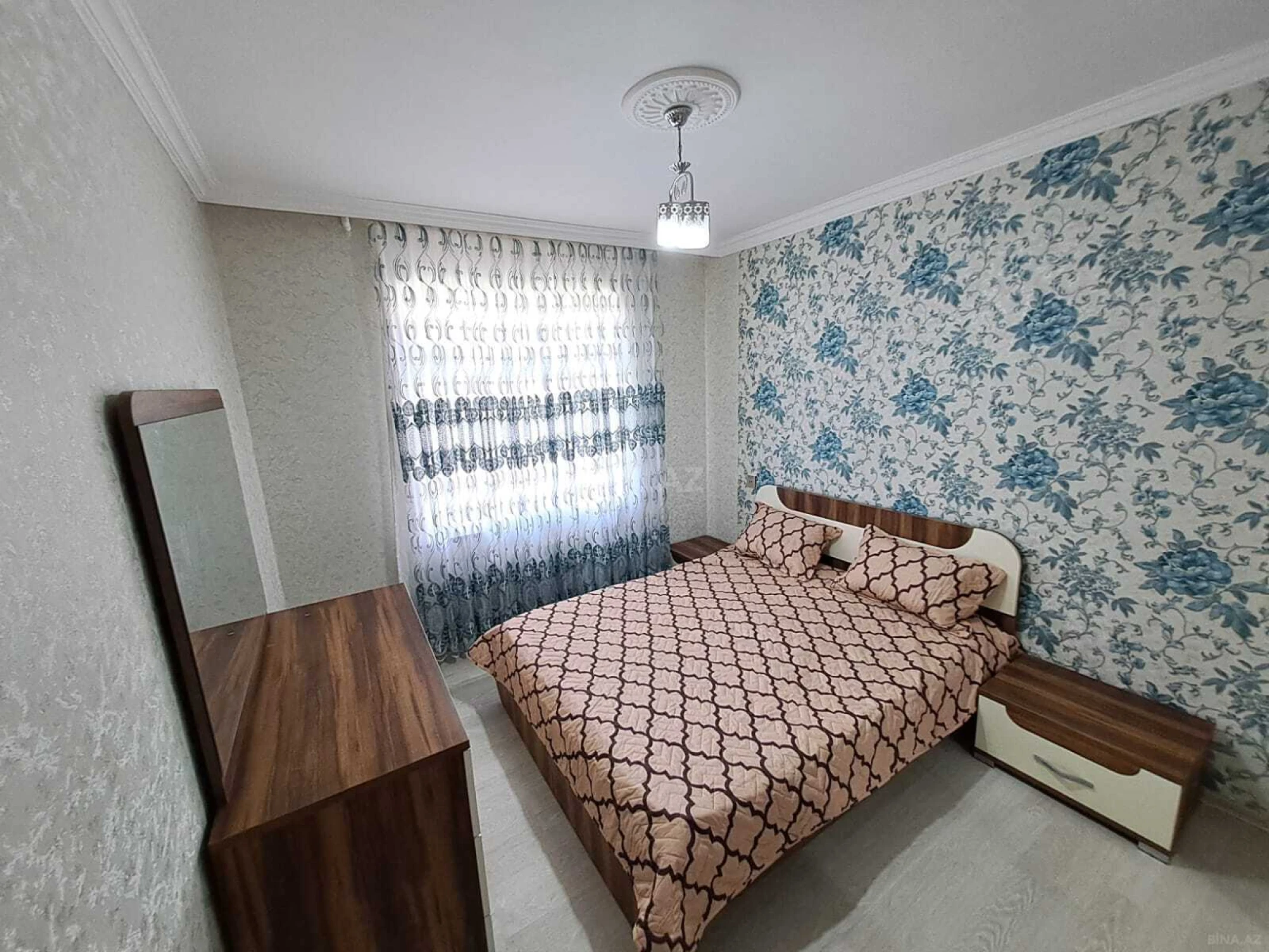 Satılır 3 otaqlı mənzil 97 m²