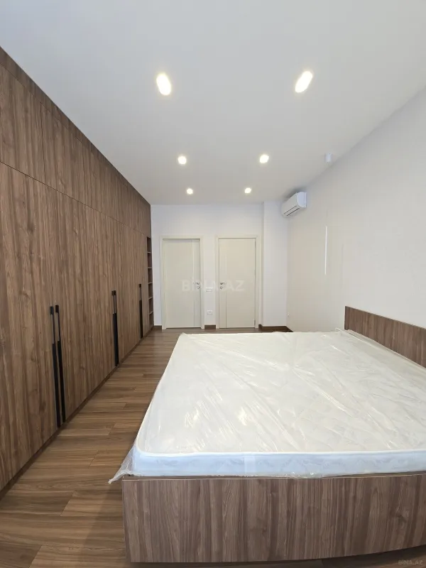 Kirayə verilir 3 otaqlı mənzil 140 m²
