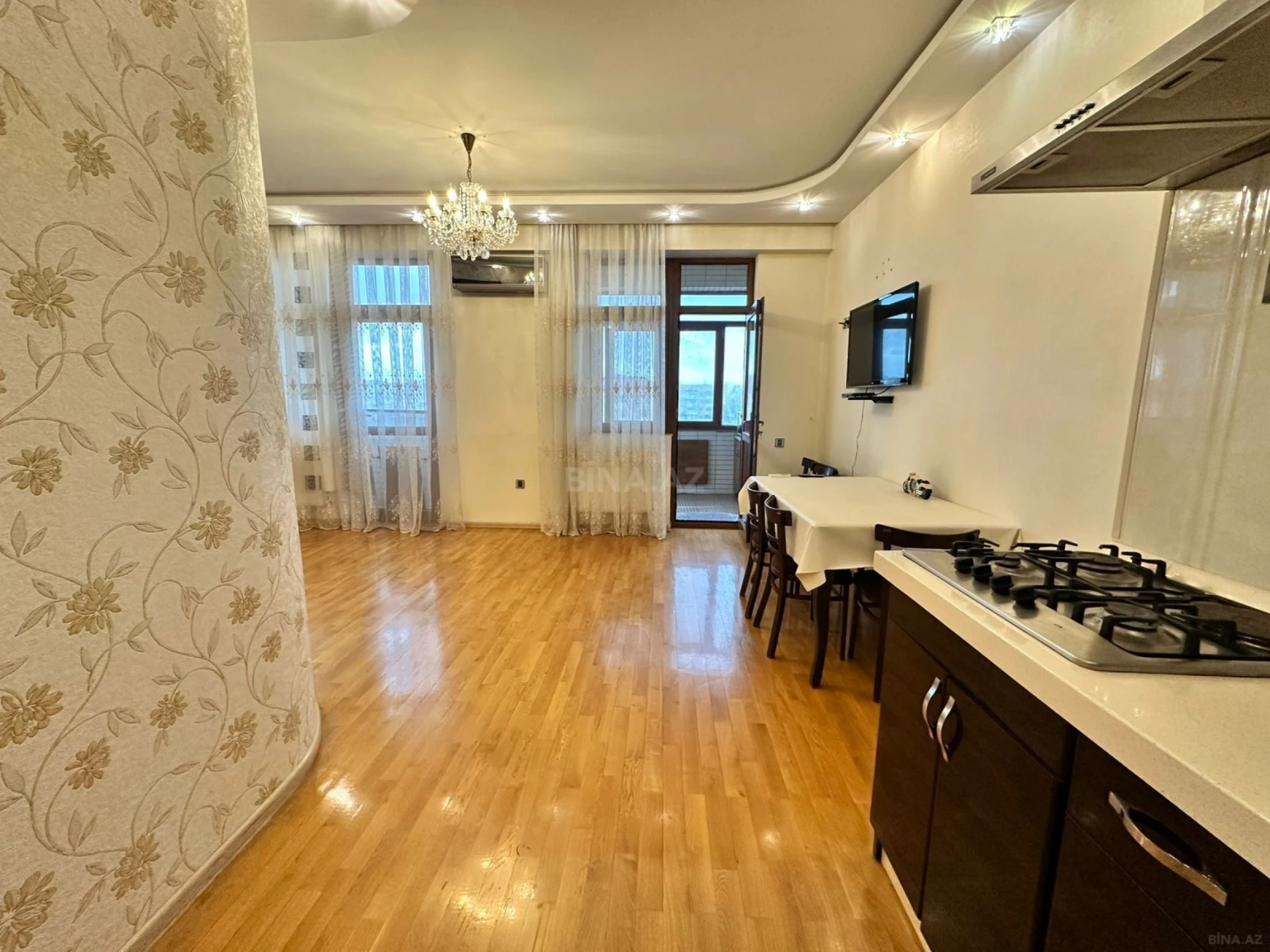 Satılır 2 otaqlı mənzil 65 m²