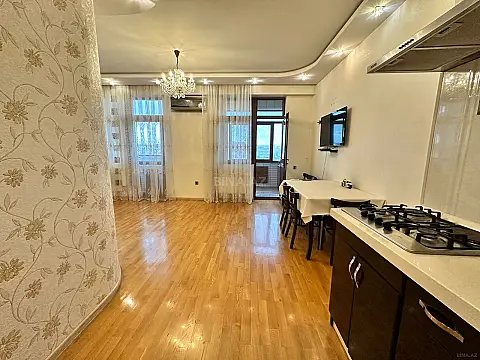 Satılır 2 otaqlı mənzil 65 m²