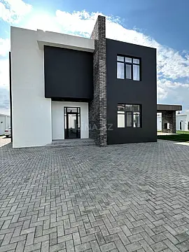 Satılır 6 otaqlı həyət evi 300 m²