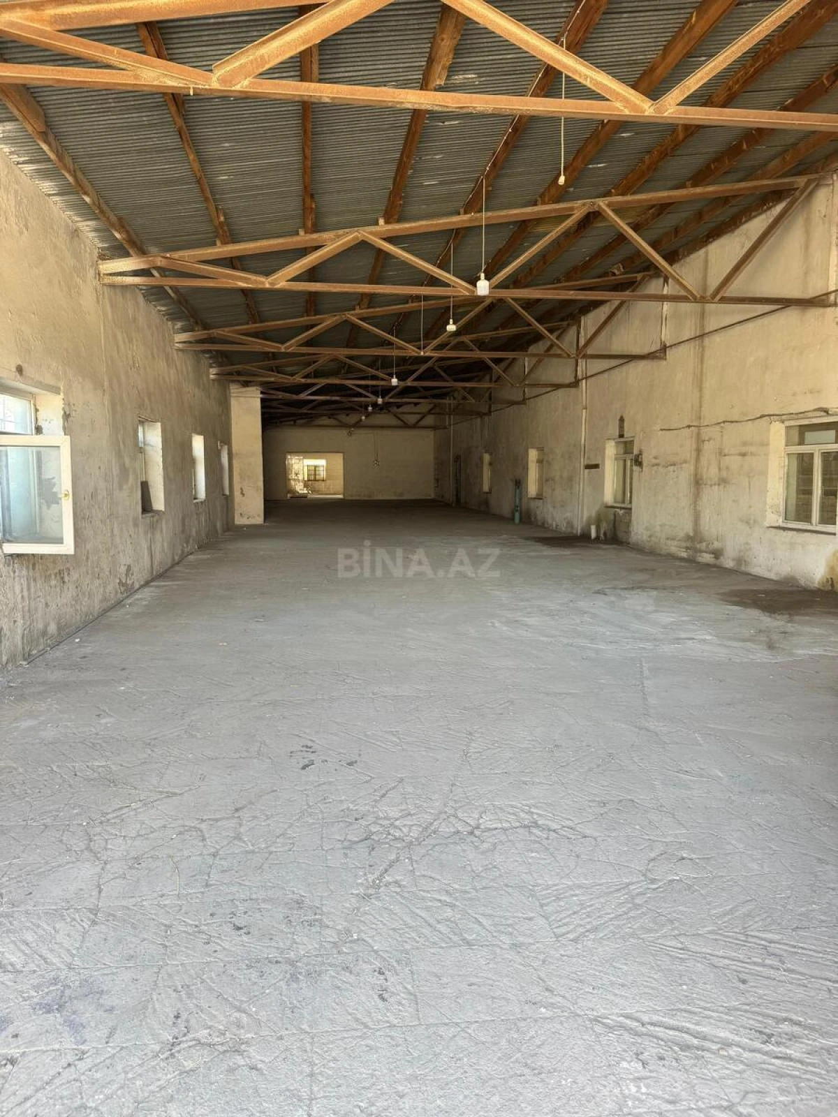 Kirayə verilir obyekt 500 m²