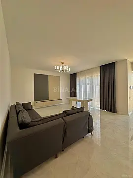 Satılır 4 otaqlı həyət evi 180 m²