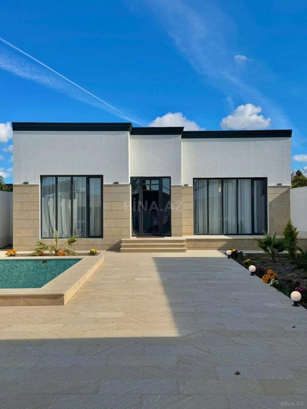 Satılır 4 otaqlı həyət evi 180 m²