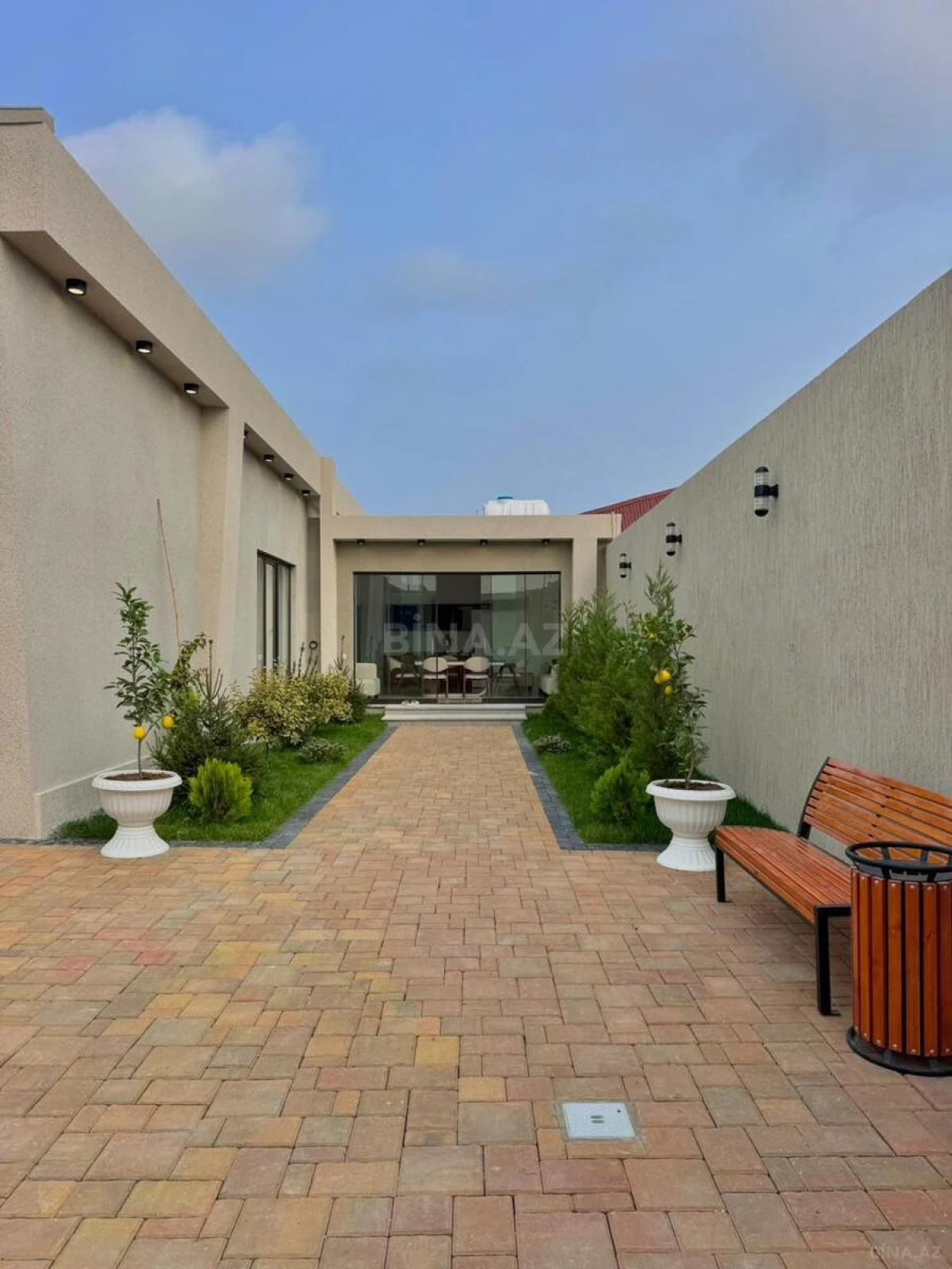 Satılır 3 otaqlı həyət evi 150 m²