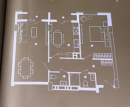 Satılır 2 otaqlı mənzil 82 m²