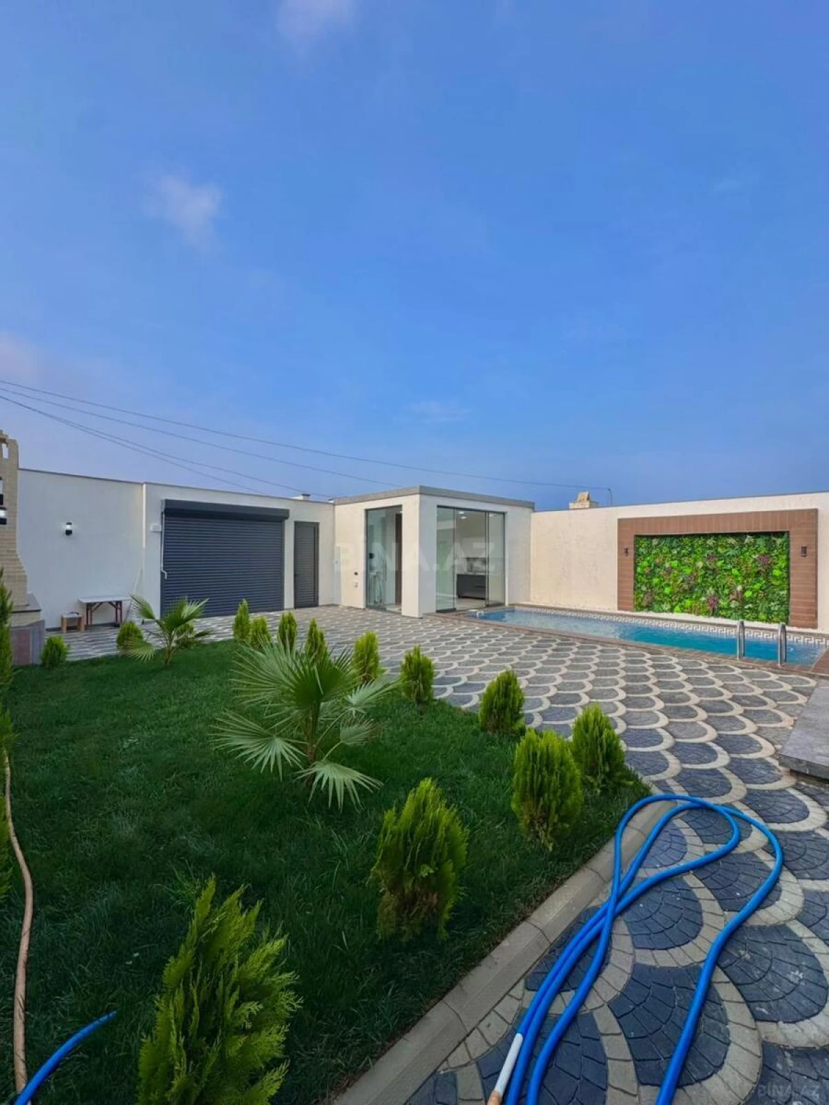 Satılır 4 otaqlı həyət evi 170 m²
