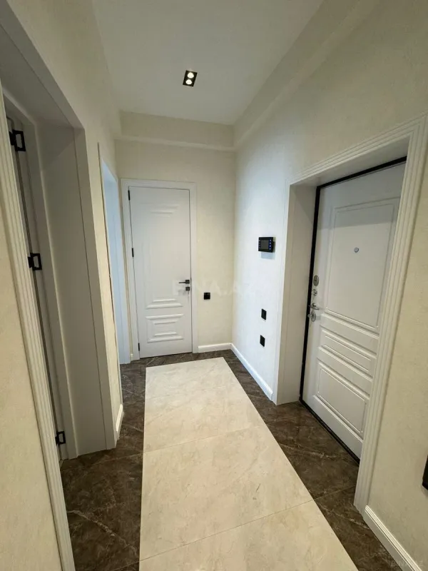 Satılır 2 otaqlı mənzil 58 m²