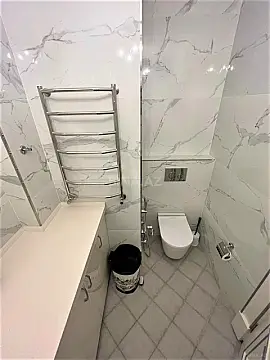 Kirayə verilir 4 otaqlı mənzil 170 m²