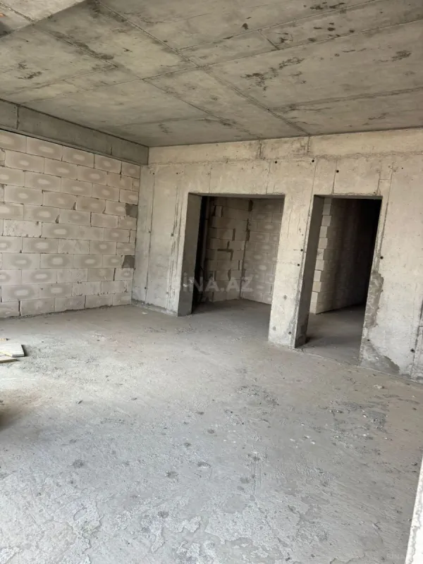 Satılır 3 otaqlı mənzil 128 m²