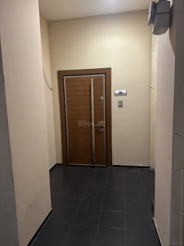 Satılır 6 otaqlı ofis 205 m²