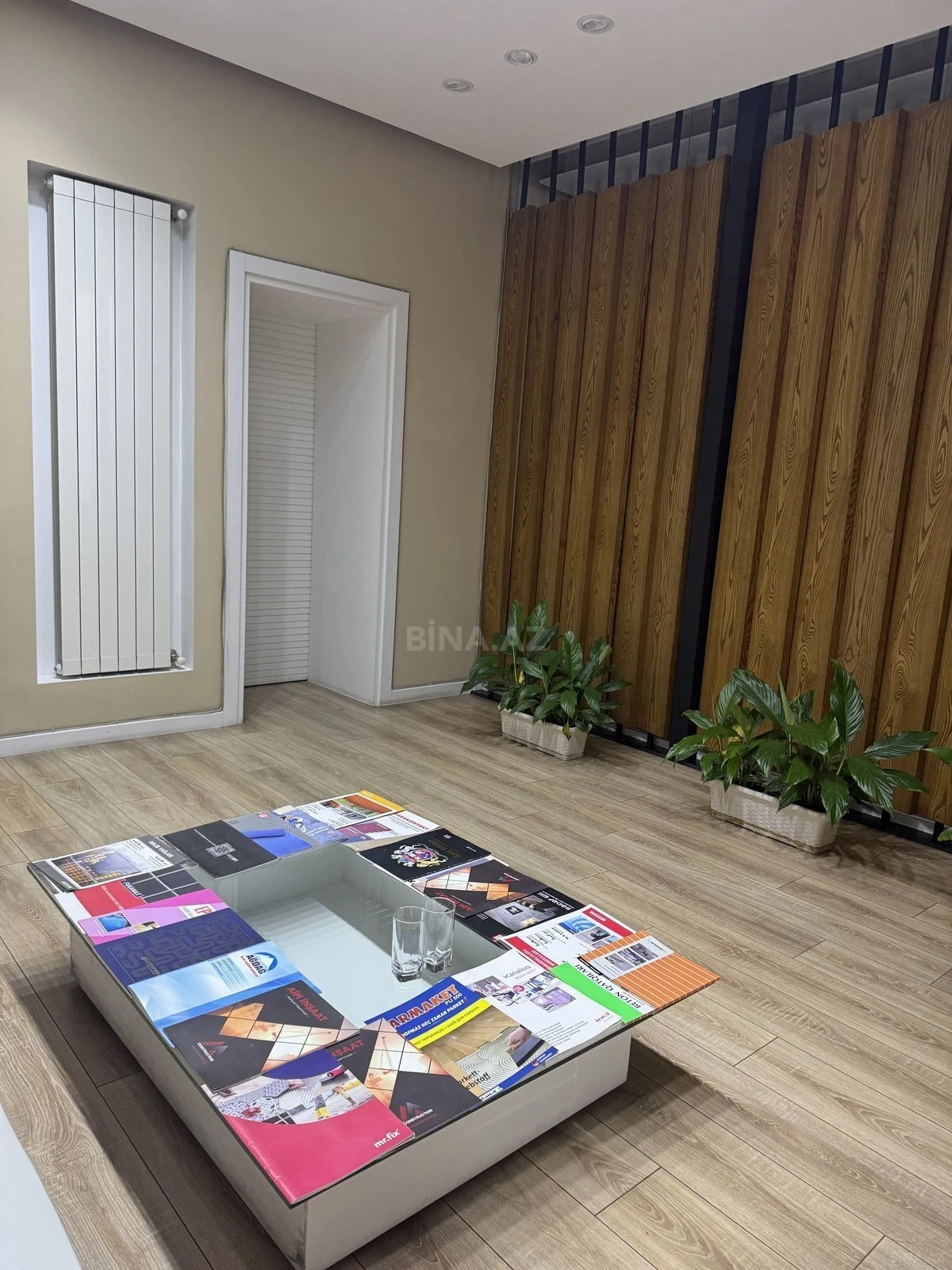 Satılır 6 otaqlı ofis 205 m²