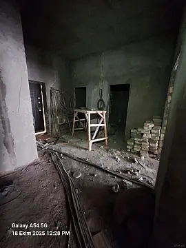 Satılır 3 otaqlı mənzil 146 m²