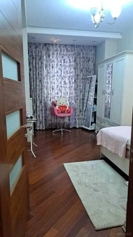 Satılır 3 otaqlı mənzil 100 m²