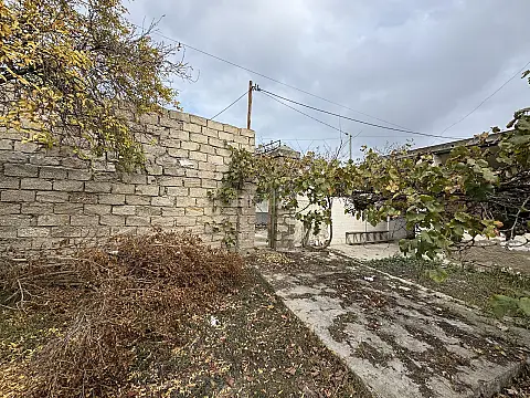 Satılır torpaq sahəsi 4 m²